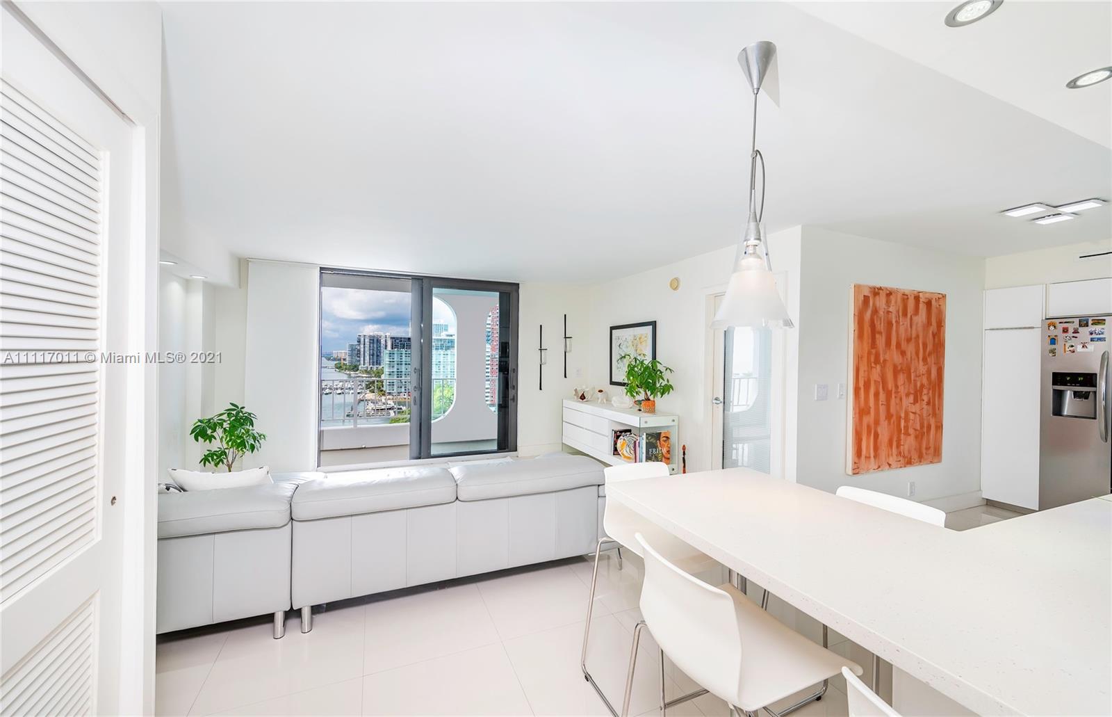 BRICKELL HARBOUR CONDO - Residential Lease