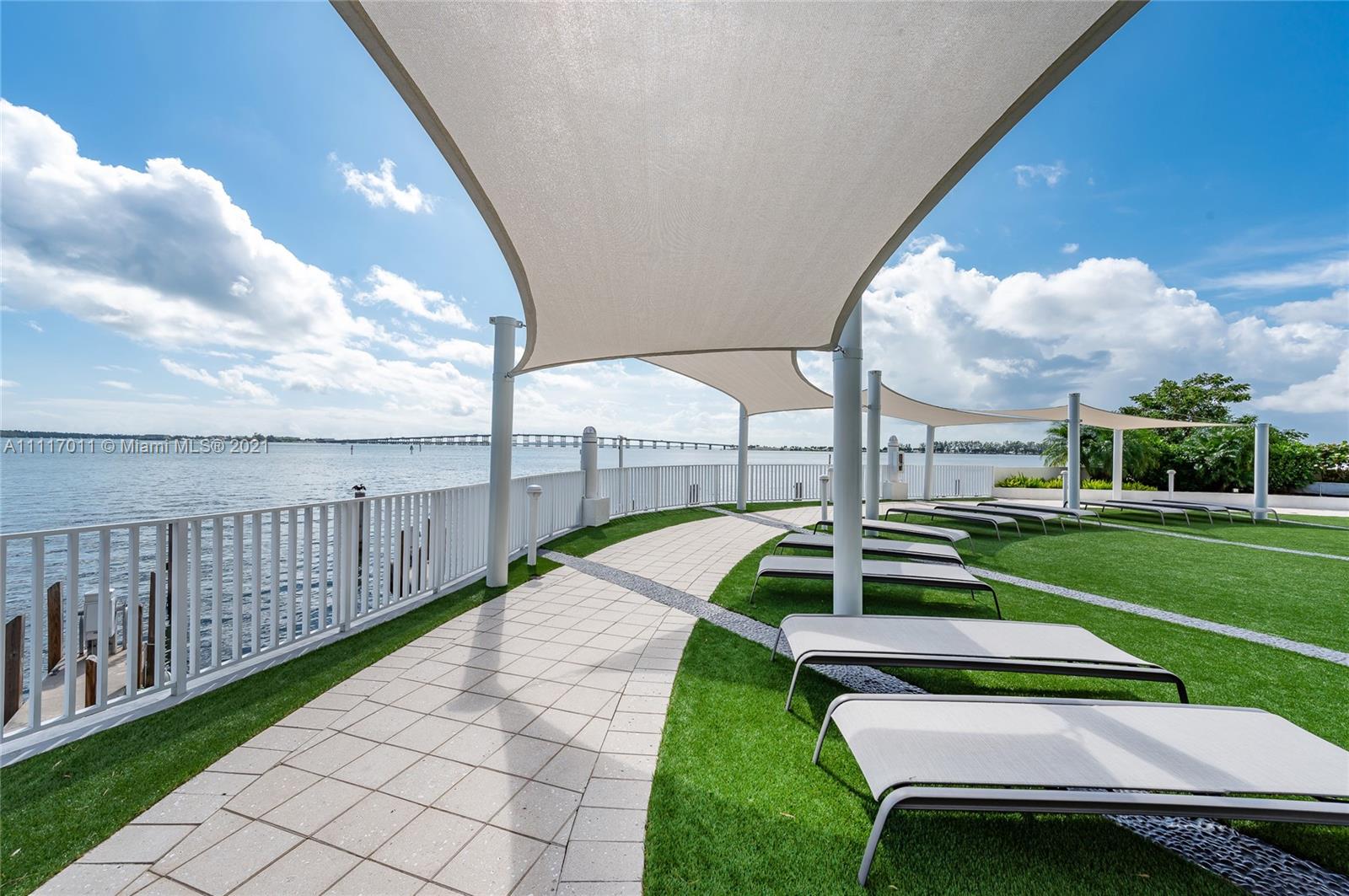 BRICKELL HARBOUR CONDO - Residential Lease