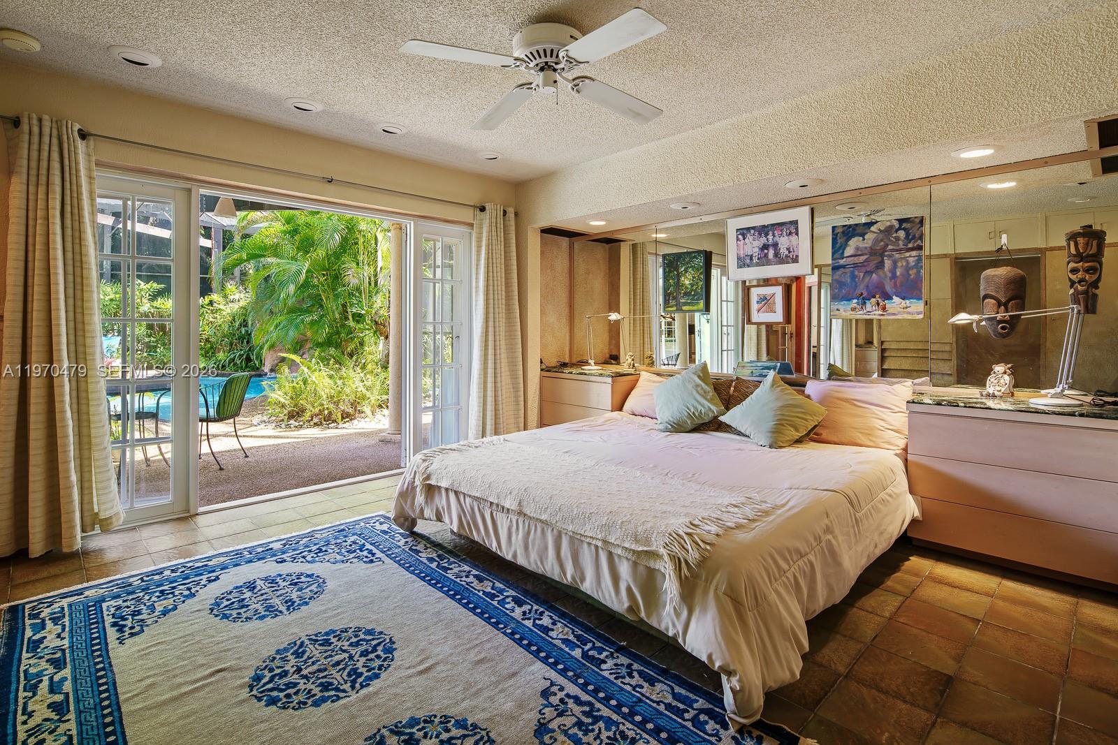 FOUR-WAY LODGE ESTATES - Land