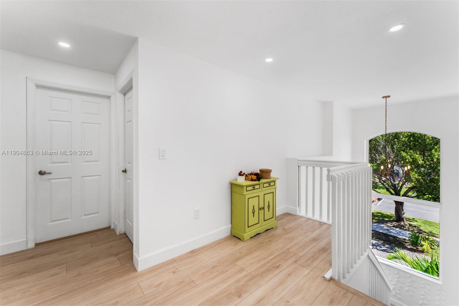 VICTORIA BAY ESTATES - Residential