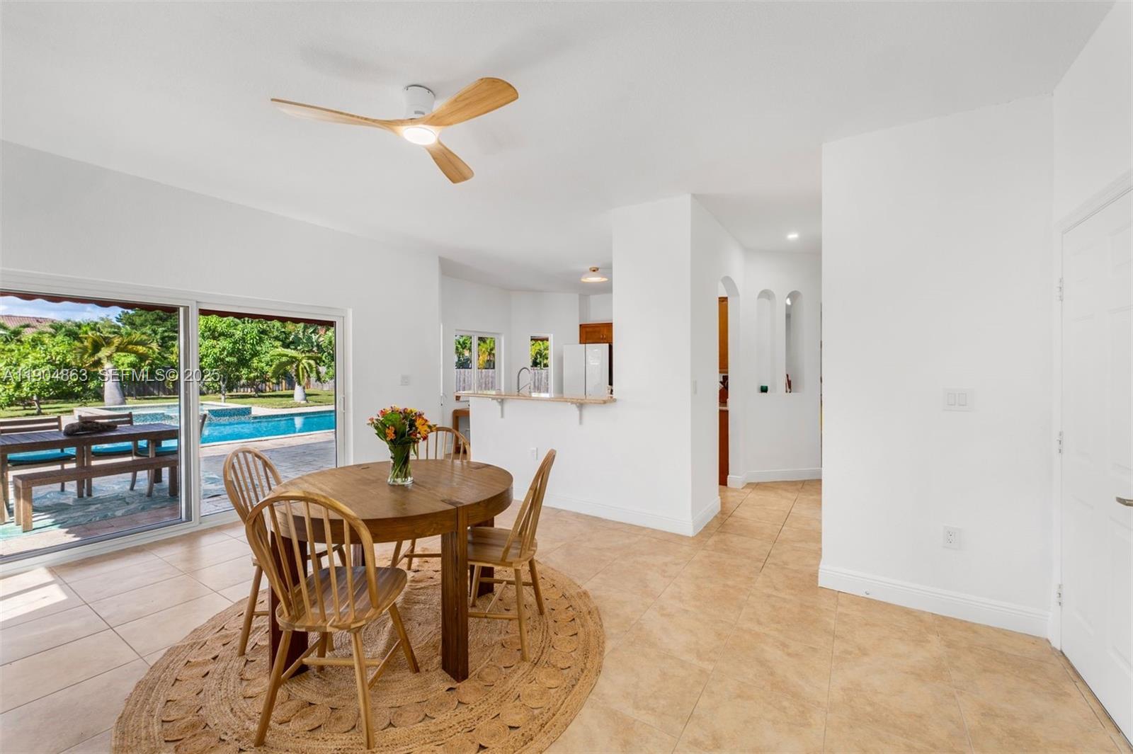 VICTORIA BAY ESTATES - Residential