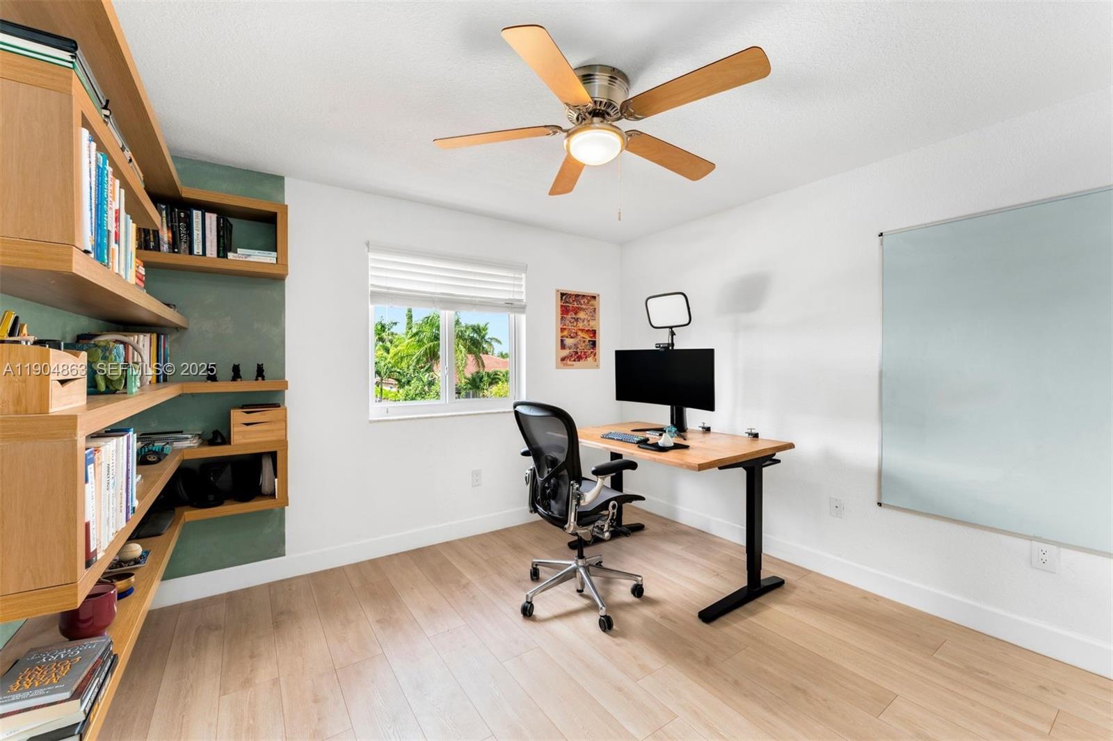 VICTORIA BAY ESTATES - Residential