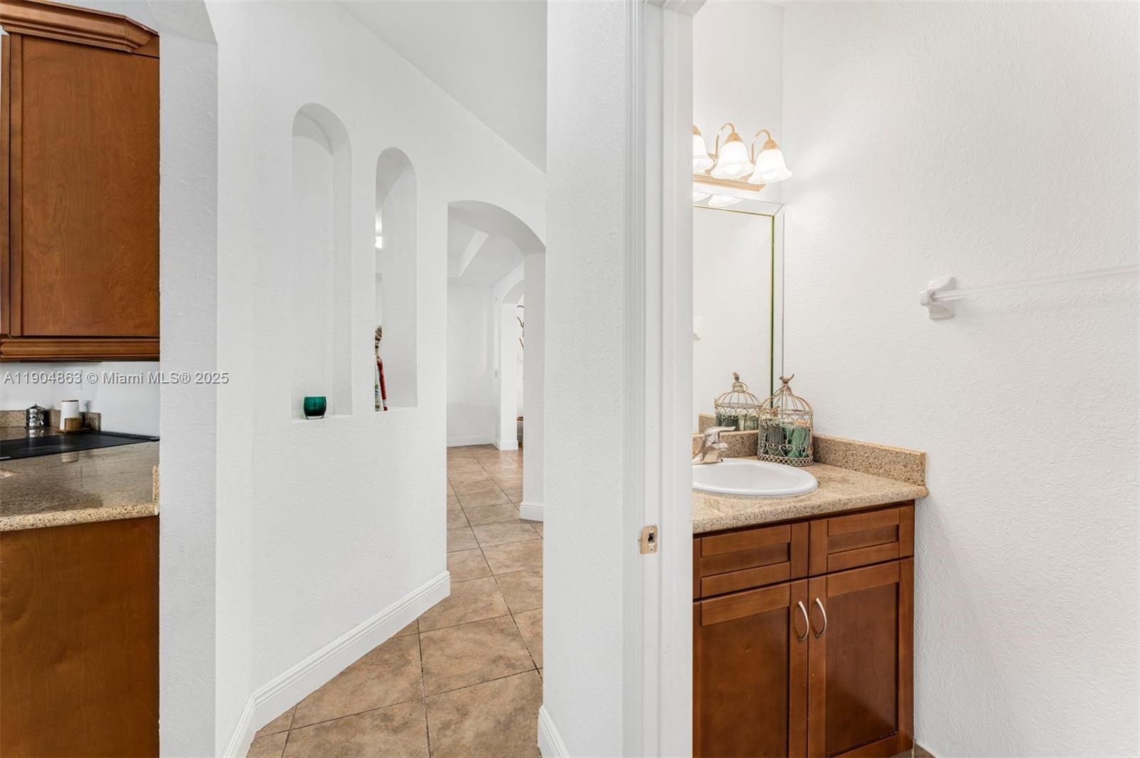 VICTORIA BAY ESTATES - Residential