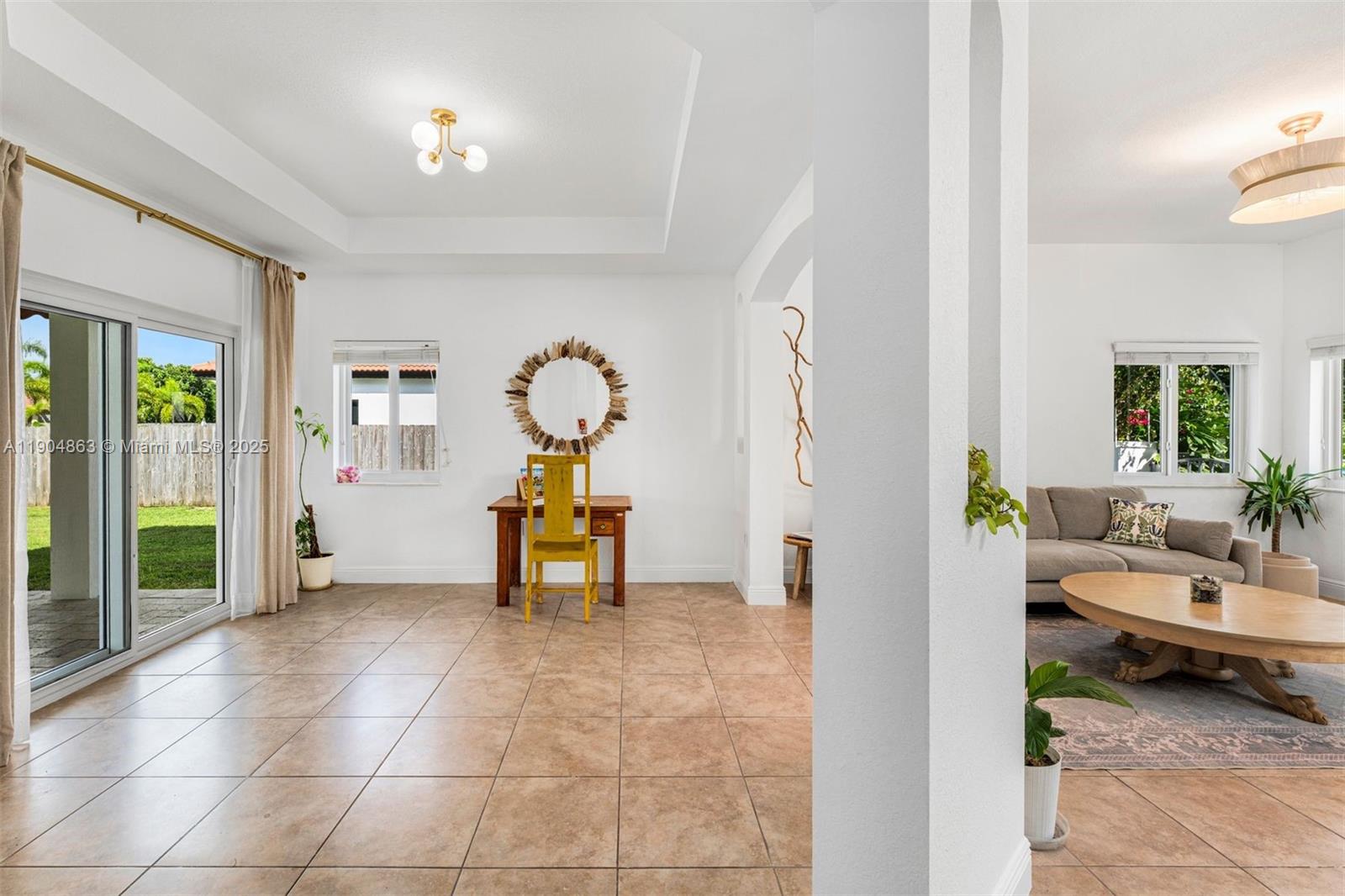 VICTORIA BAY ESTATES - Residential