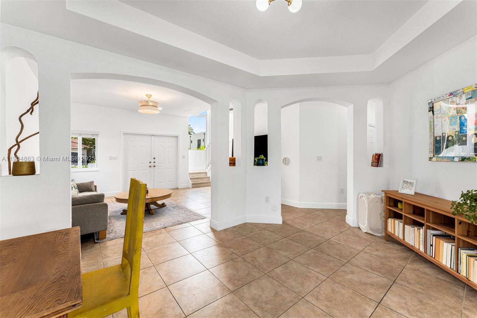 VICTORIA BAY ESTATES - Residential