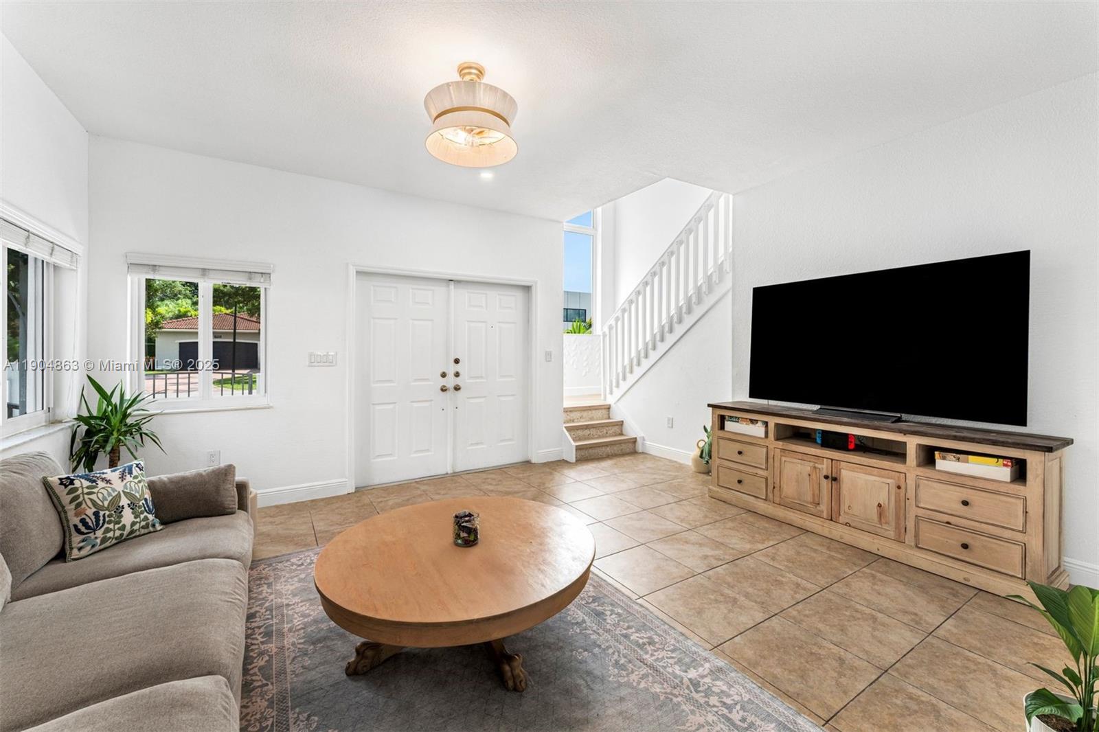 VICTORIA BAY ESTATES - Residential