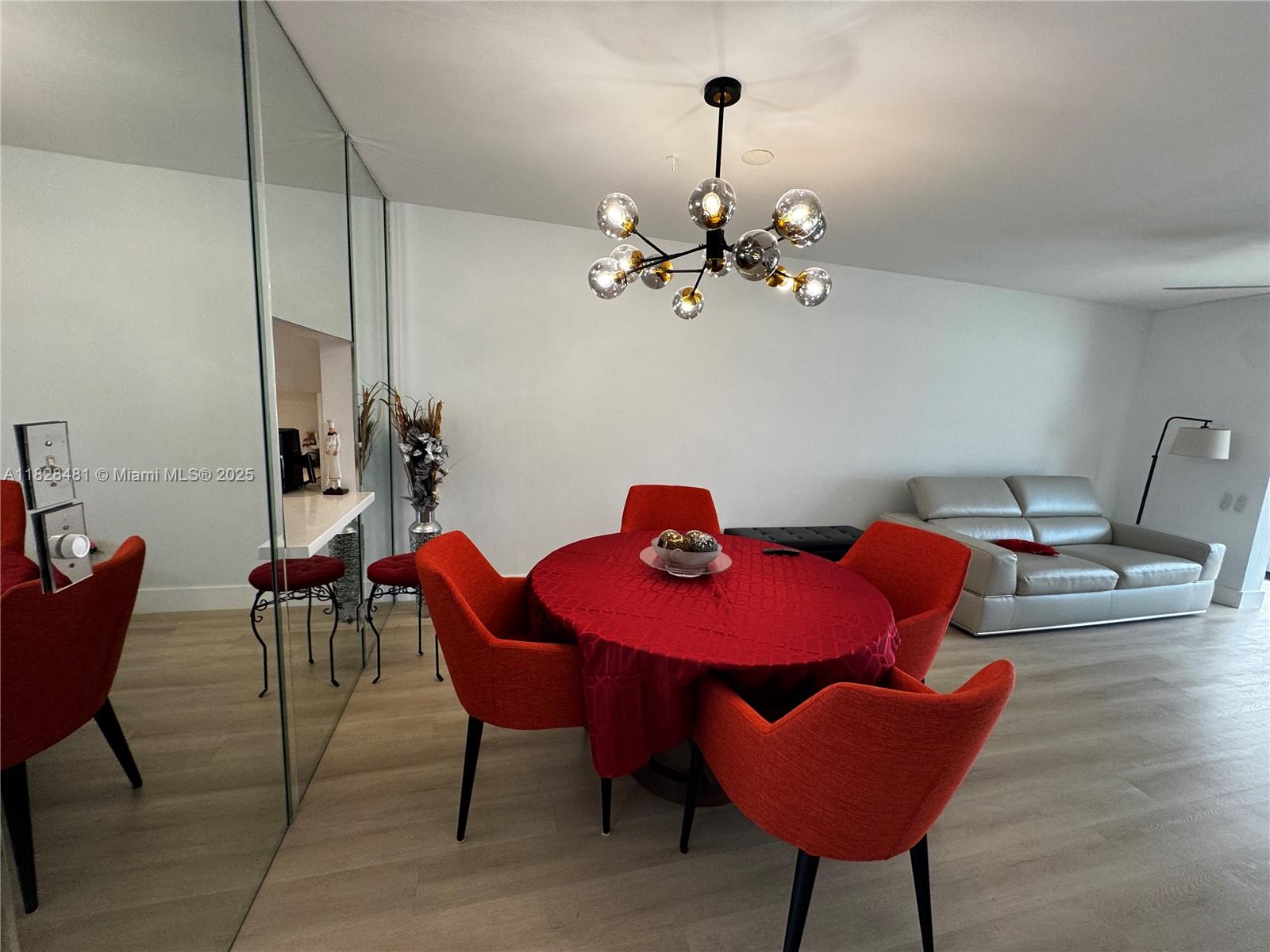 VILLAGES OF ORIOLE ABBEY - Residential