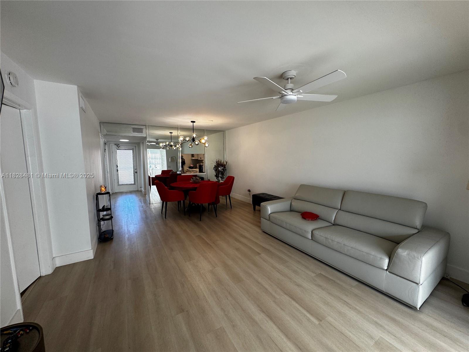 VILLAGES OF ORIOLE ABBEY - Residential