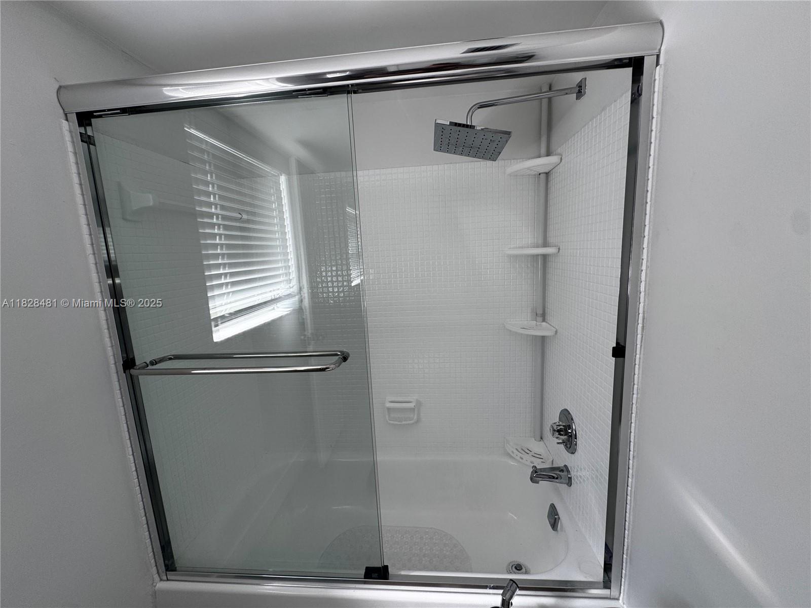 VILLAGES OF ORIOLE ABBEY - Residential