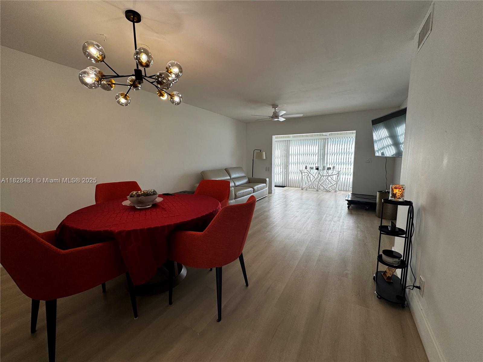 VILLAGES OF ORIOLE ABBEY - Residential