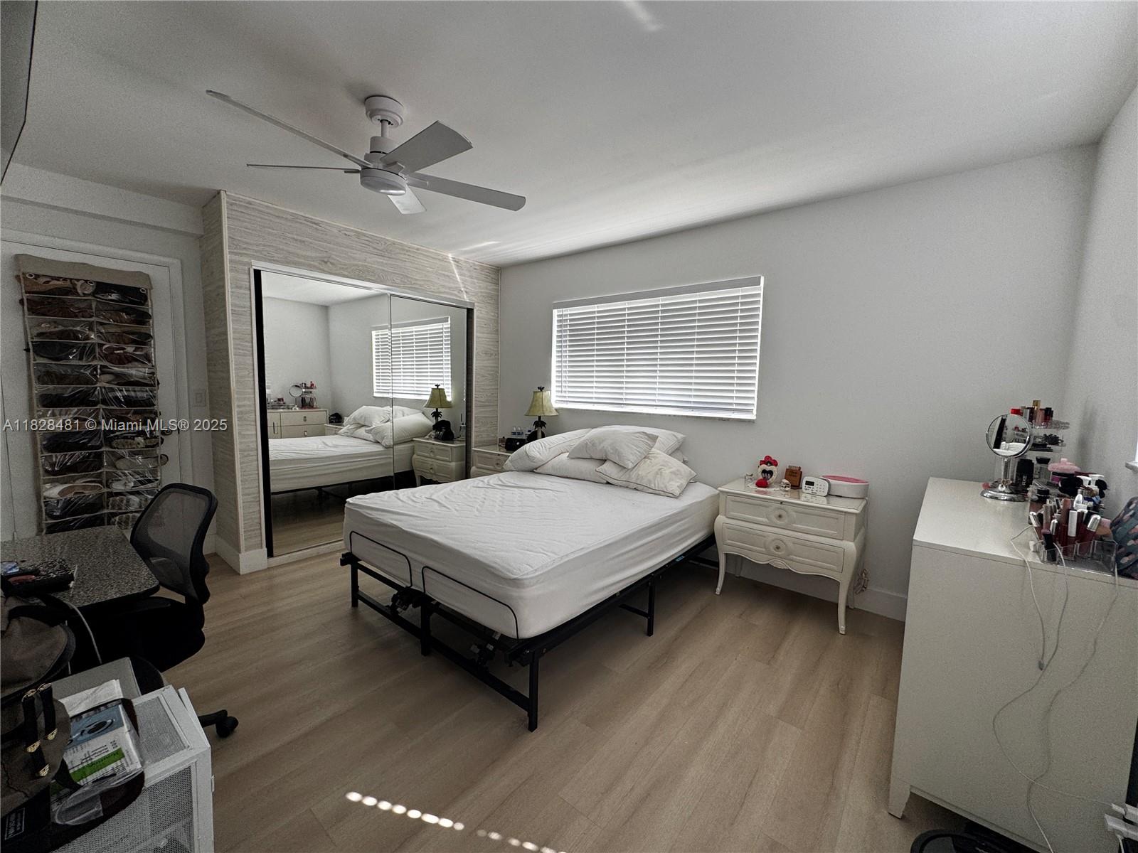 VILLAGES OF ORIOLE ABBEY - Residential