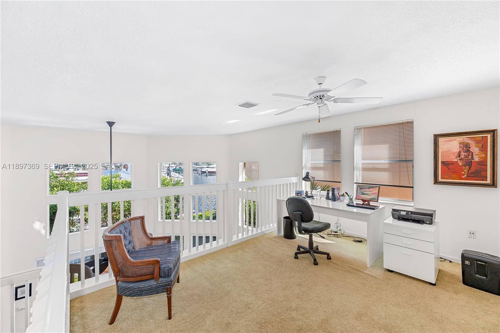 ISLAND WAY - Residential