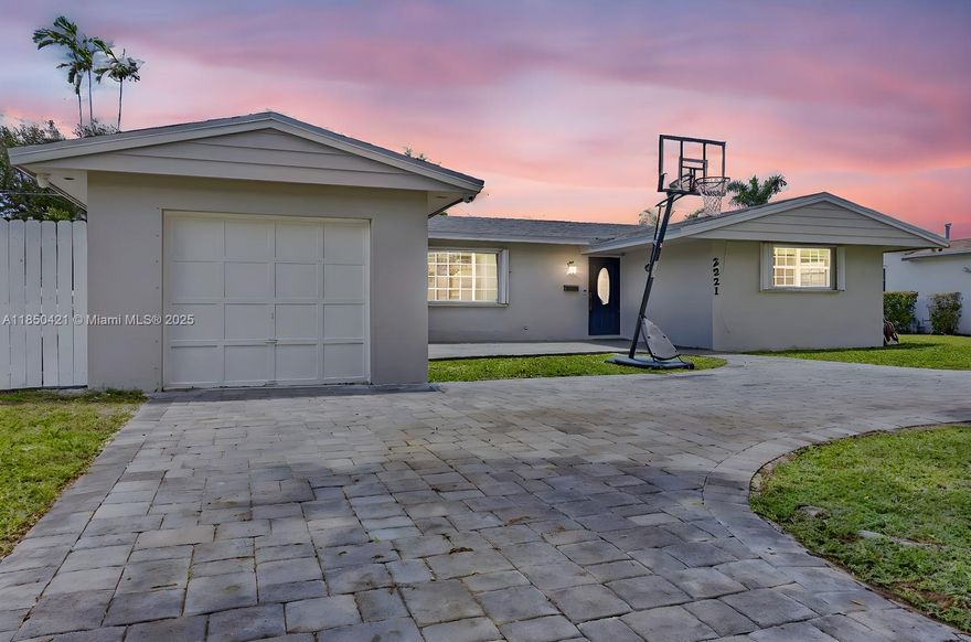 MAJOR PRICE IMPROVEMENT! SELLER'S ARE MOTIVATED! Beautifully Remodeled 4 Bed / 3 Bath pool home in Prestigious Hollywood Hills! This spacious residence features a true open-concept layout with recent upgrades, including a gourmet kitchen, modernized bathrooms, and stylish finishes throughout. The bright living area flows seamlessly into the kitchen, filled with natural light from large windows and French doors that open to a stunning backyard with pool views. Situated on an oversized 10,500+ sqft corner lot, this home offers expansive indoor and outdoor living spaces—ideal for entertaining and today's lifestyle. Additional highlights include a newer roof (2020), recessed lighting, and an unbeatable location in one of Hollywood’s most sought-after neighborhoods.