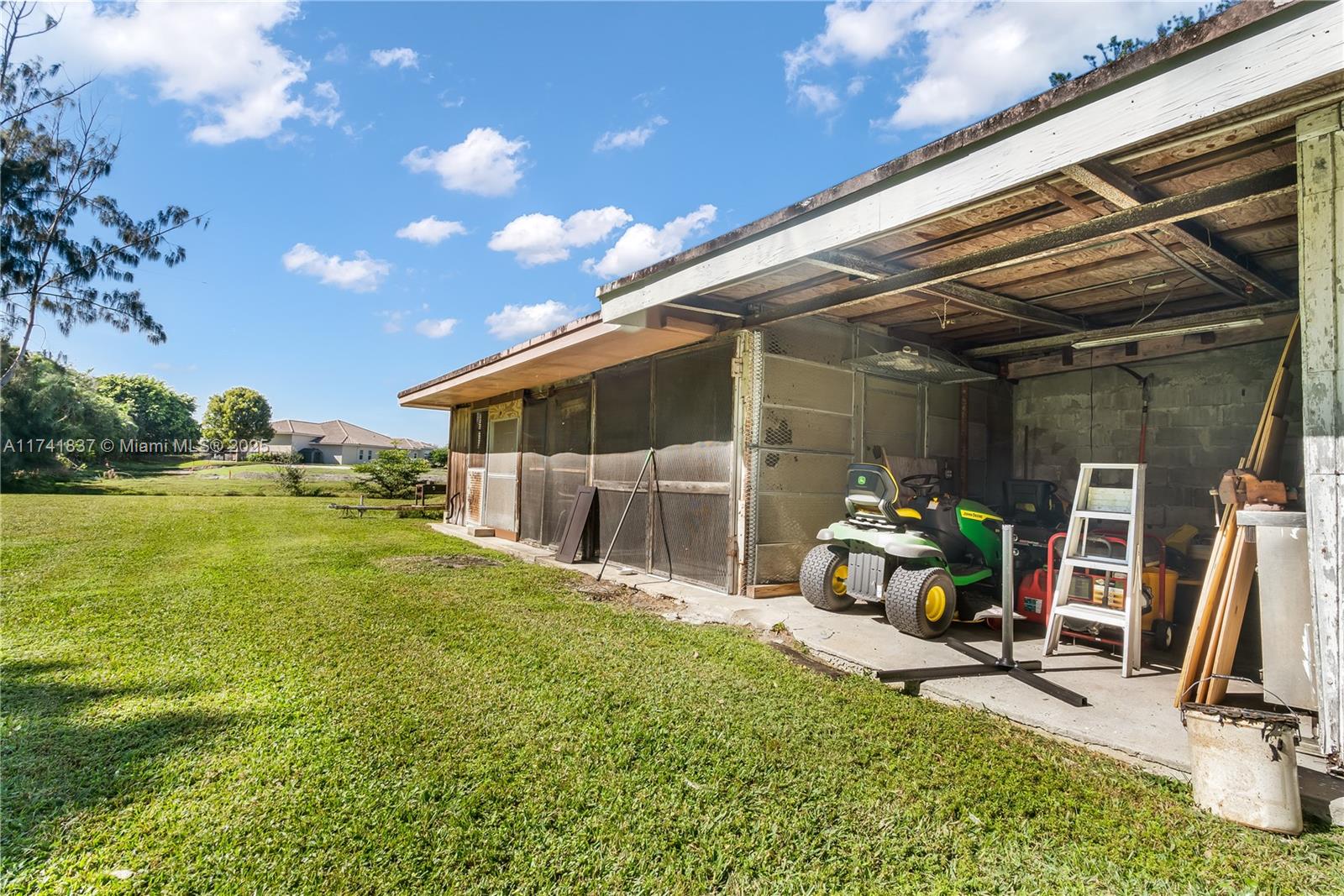 FLA FRUIT LANDS CO SUB NO - Residential