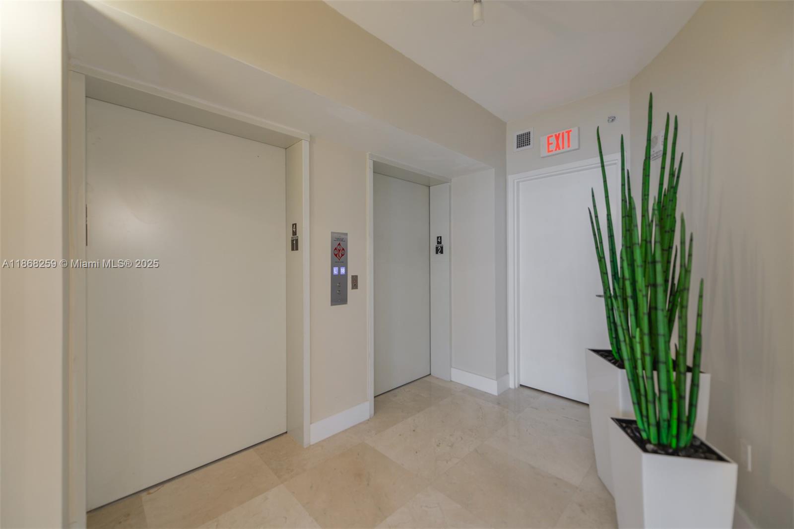 3101 S Ocean Dr 404