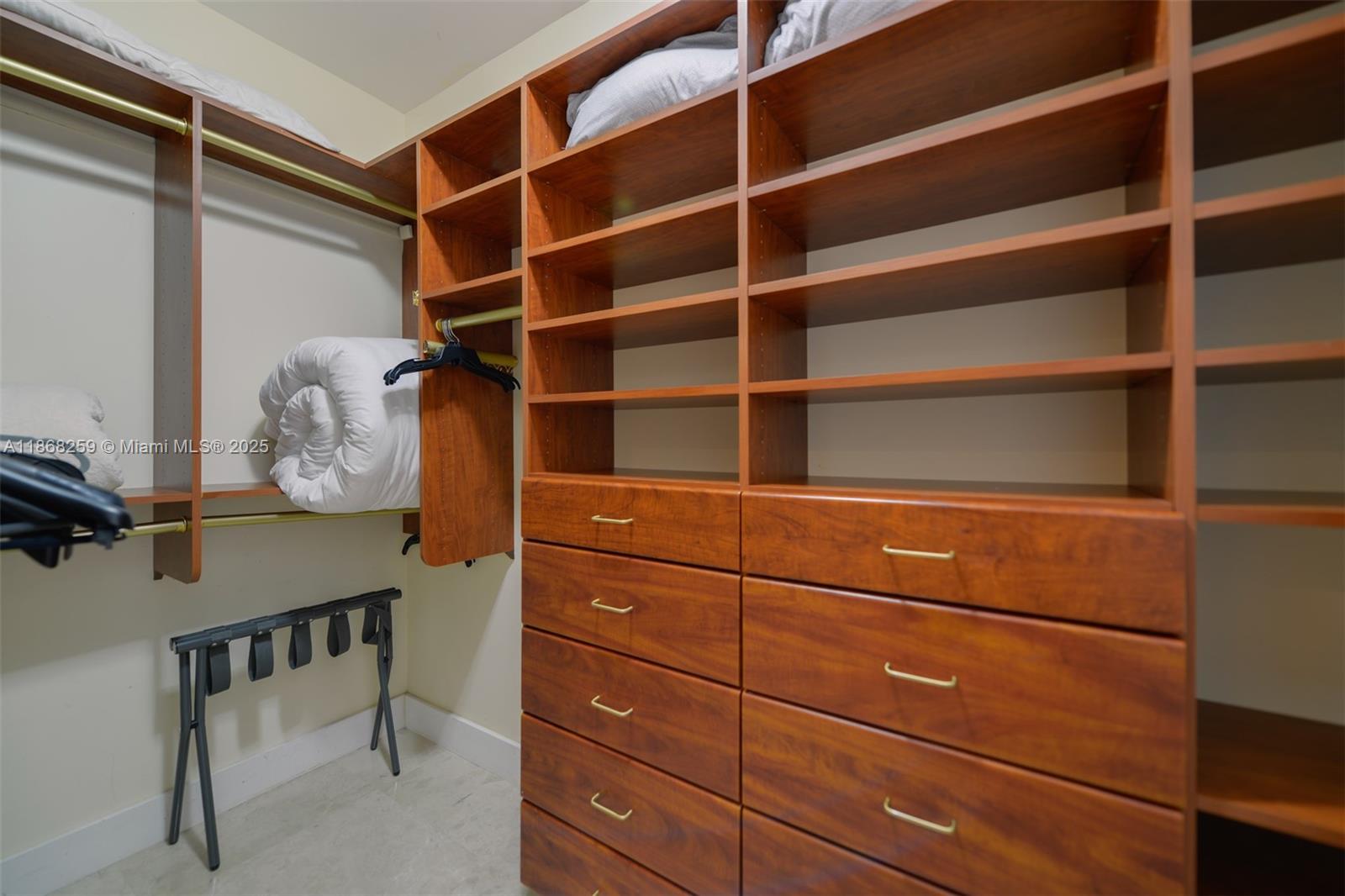 OCEAN PALMS CONDO - Residential