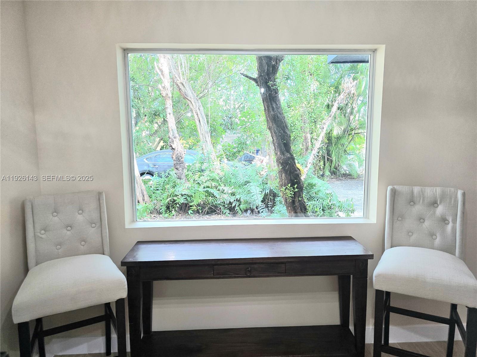 BELLEVUE BISCAYNE - Residential Lease