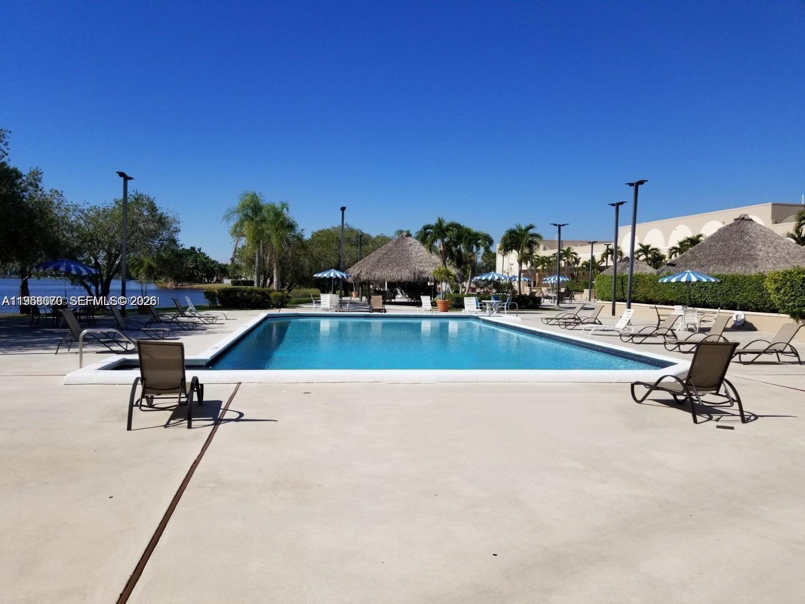 RACQUET CLUB APARTMENTS A - Residential