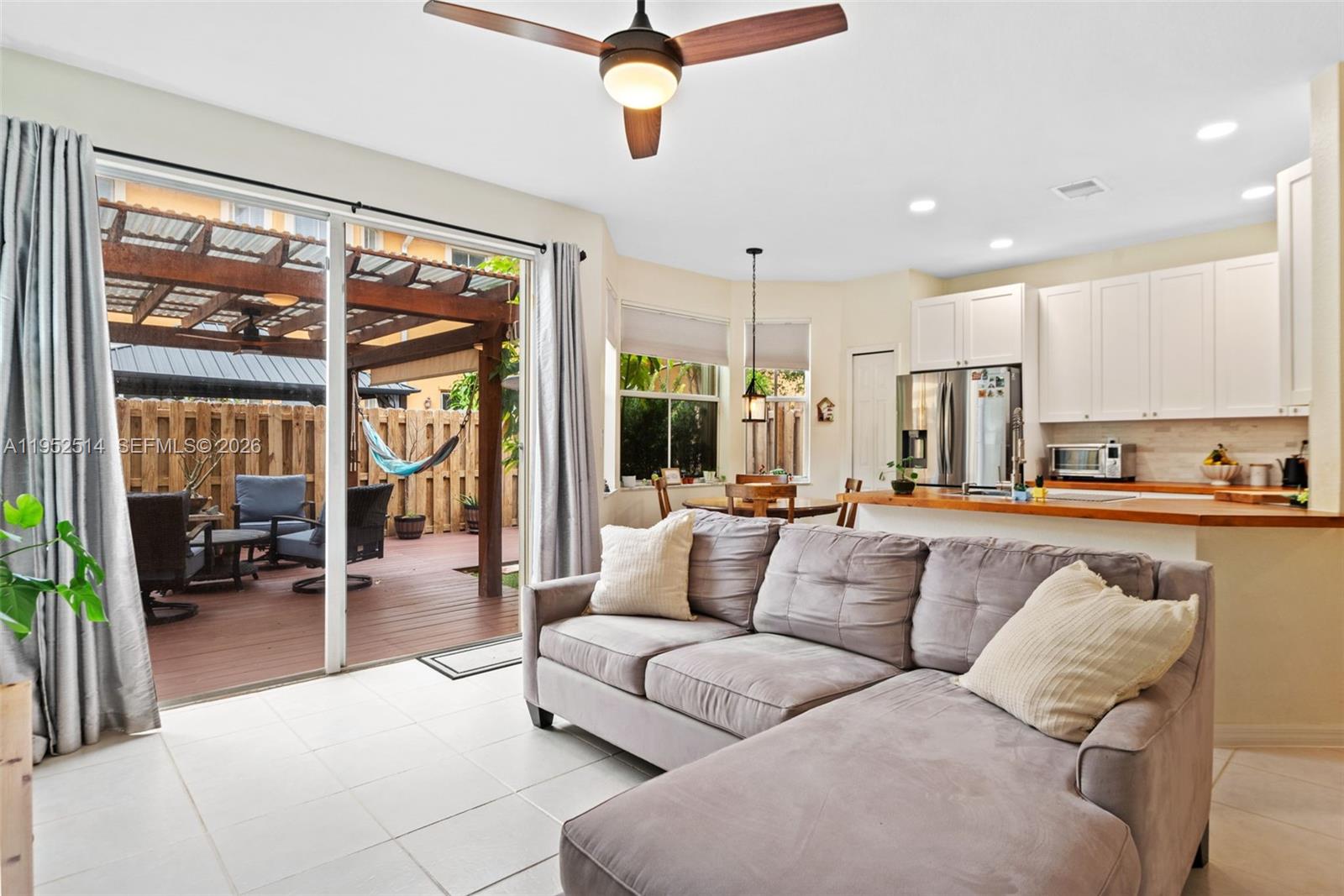 KENDALLAND - Residential