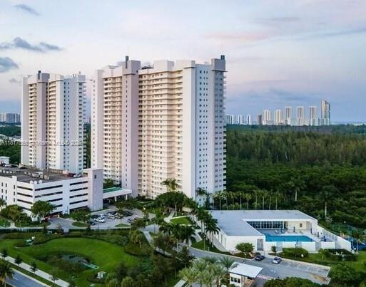 14951 Royal Oaks Ln 1006, North Miami, Miami-Dade County, Florida - 3 Bedrooms  
3 Bathrooms - 