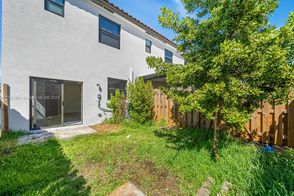 SILVER PALM RESIDENTIAL H - Residential