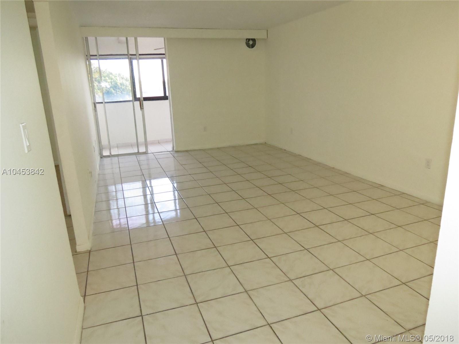 5050 CONDO - Residential