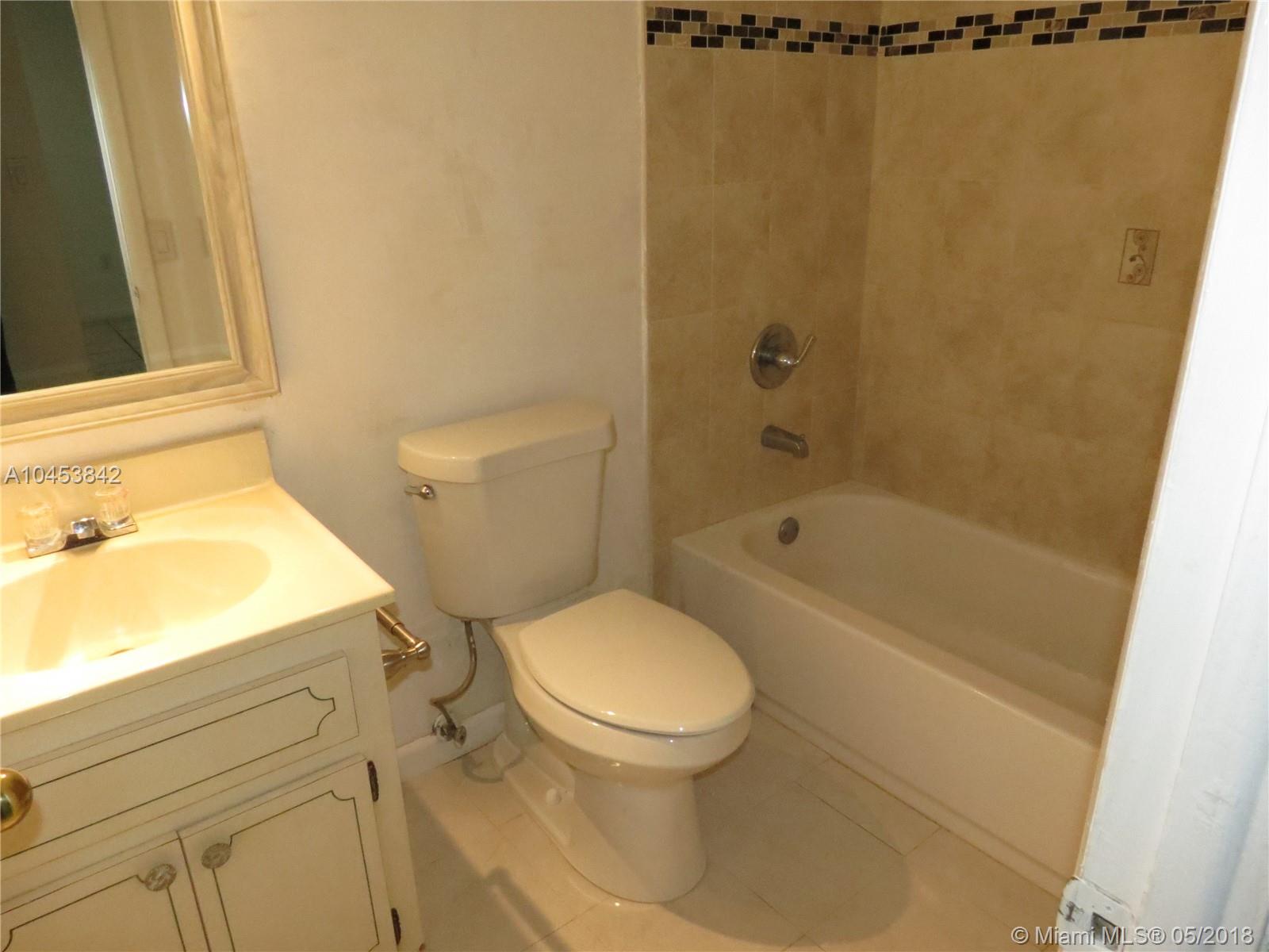 5050 CONDO - Residential