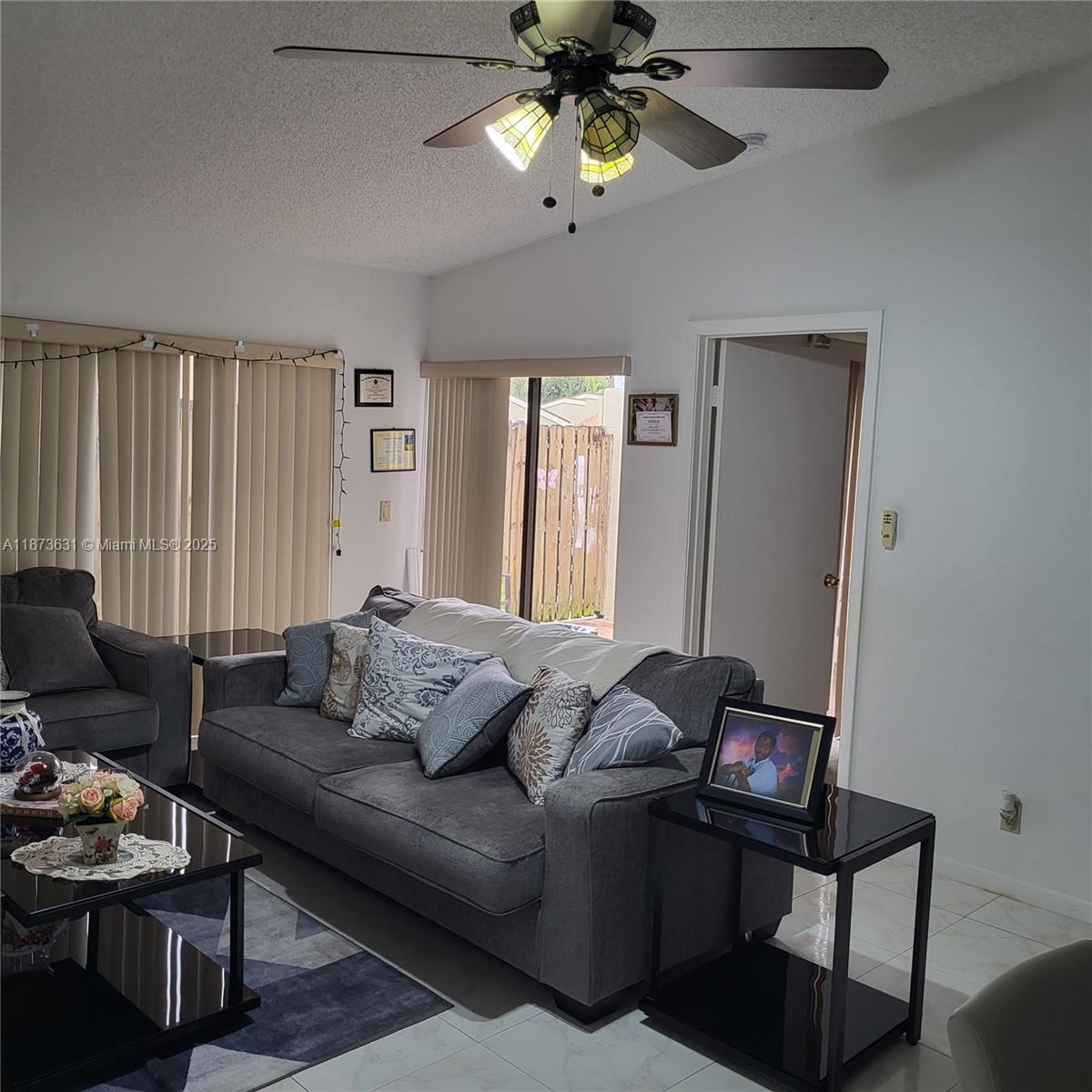 MEADOWS 300 1 - Residential