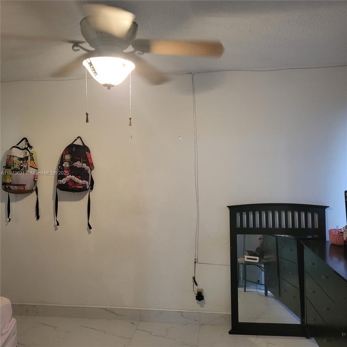 MEADOWS 300 1 - Residential