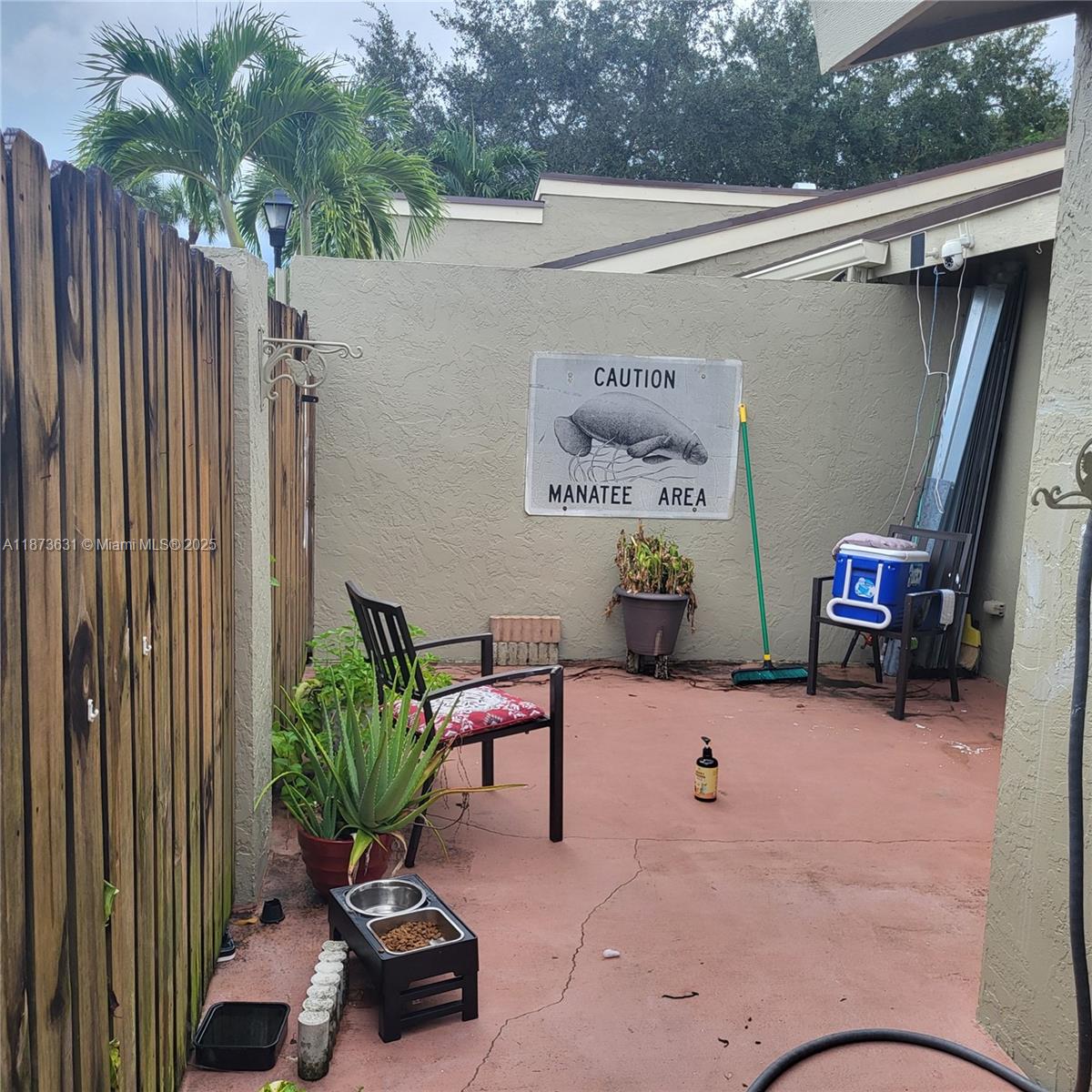 MEADOWS 300 1 - Residential