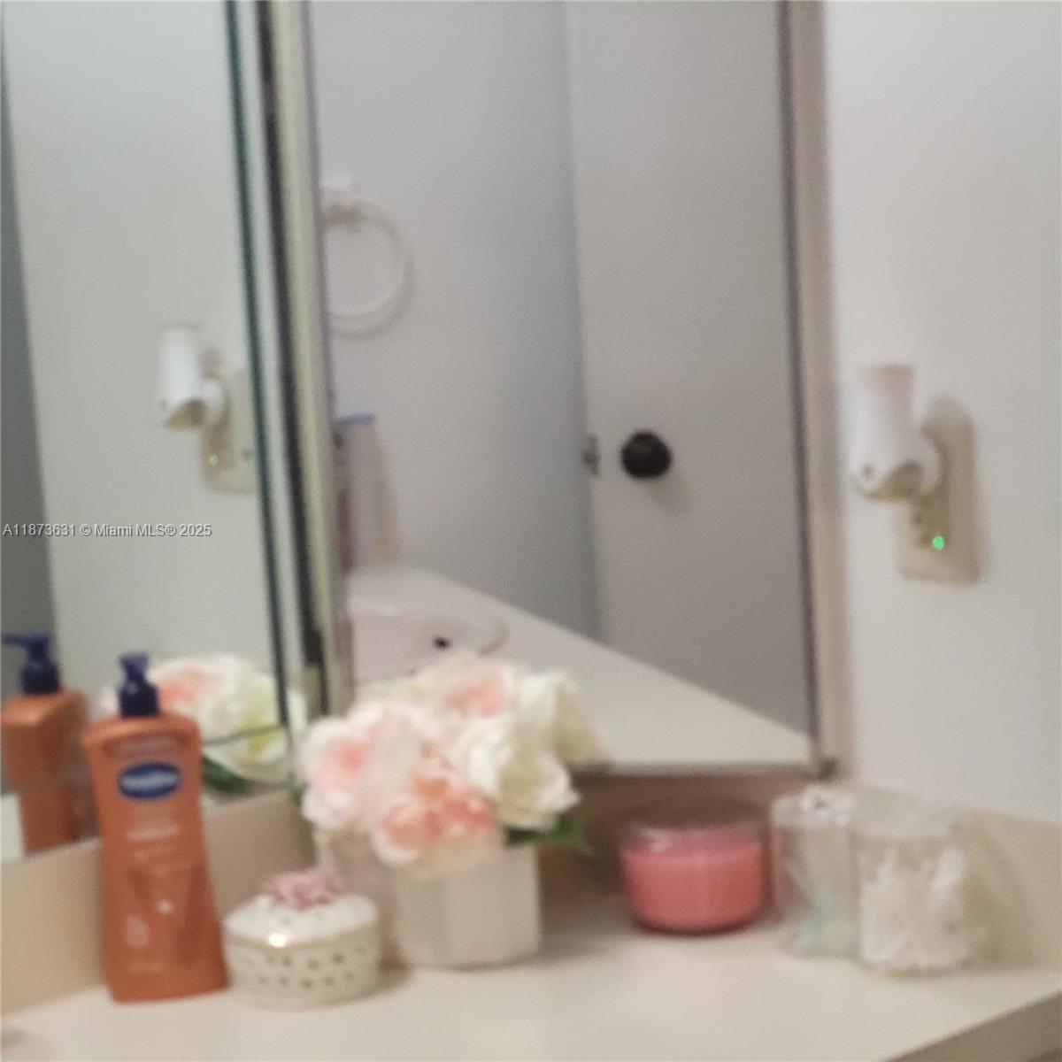 MEADOWS 300 1 - Residential