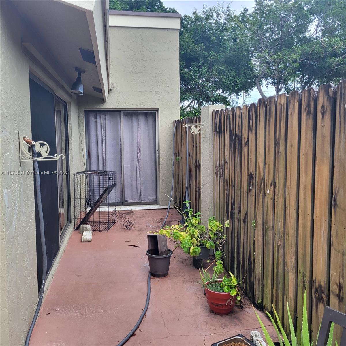 MEADOWS 300 1 - Residential