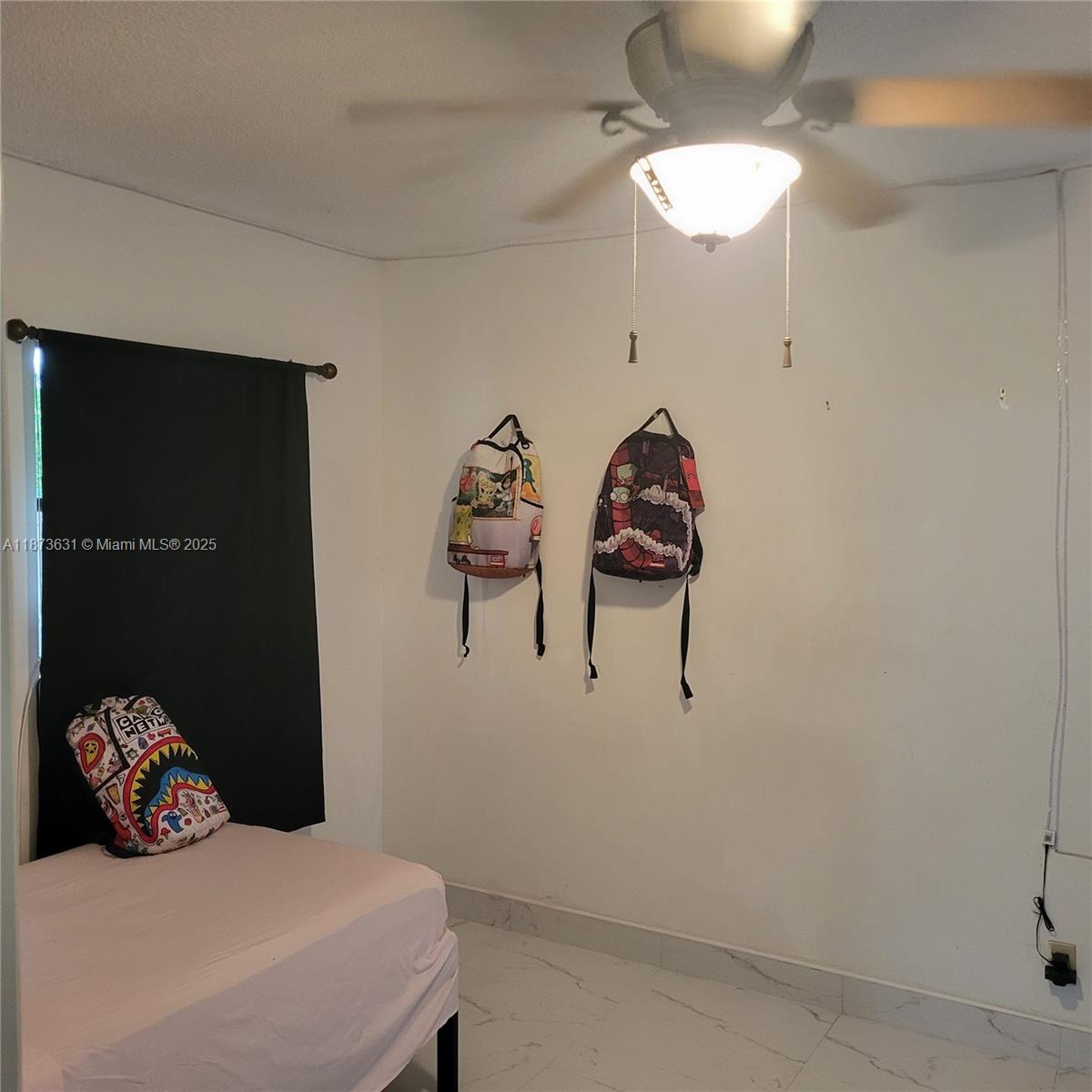 MEADOWS 300 1 - Residential