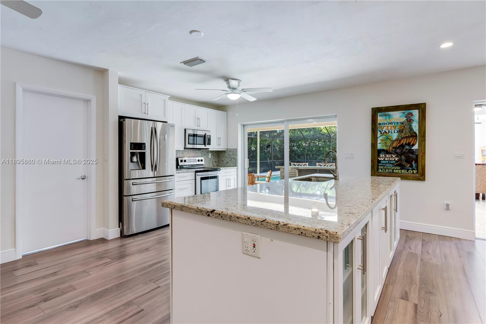 ESTELLE LAWRENCE HOMES - Residential
