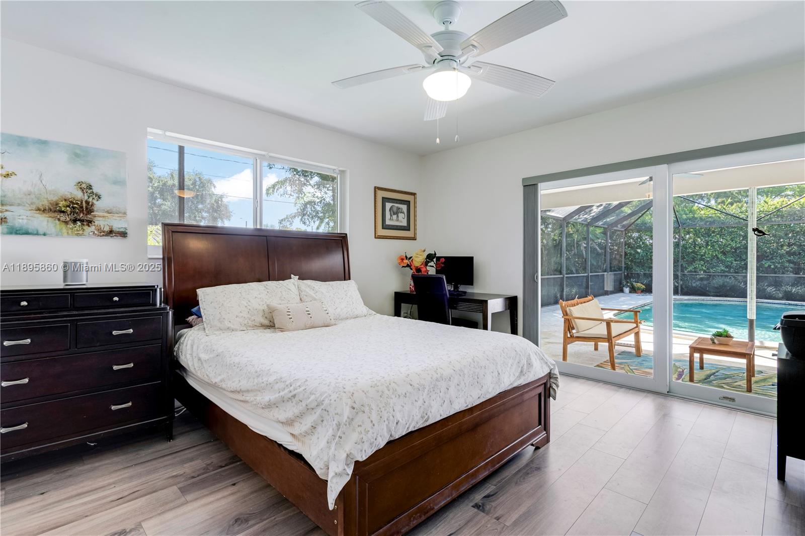 ESTELLE LAWRENCE HOMES - Residential