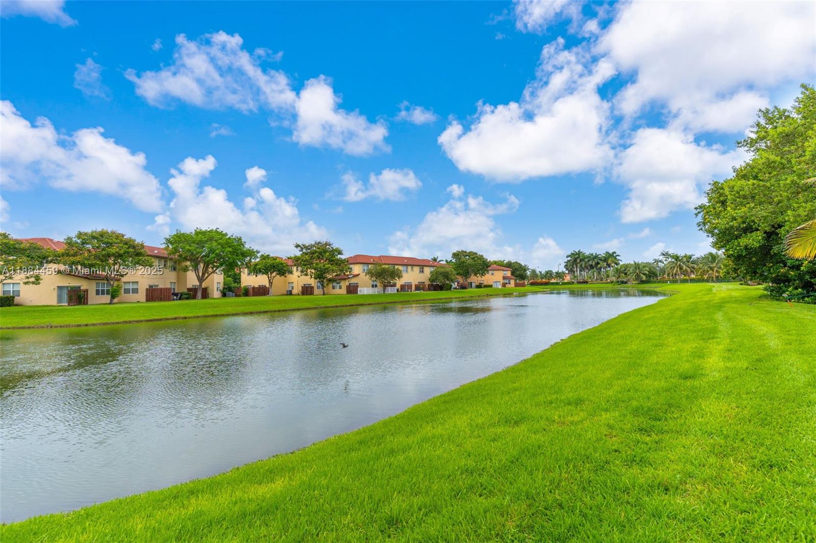VENTURA AT MALIBU BAY - Residential