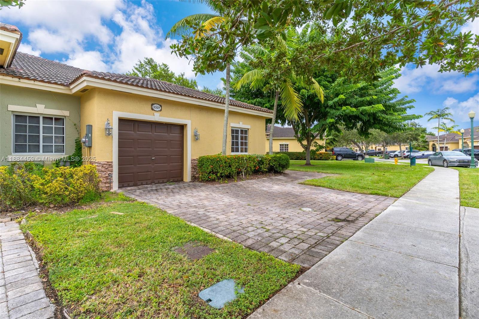 VENTURA AT MALIBU BAY - Residential