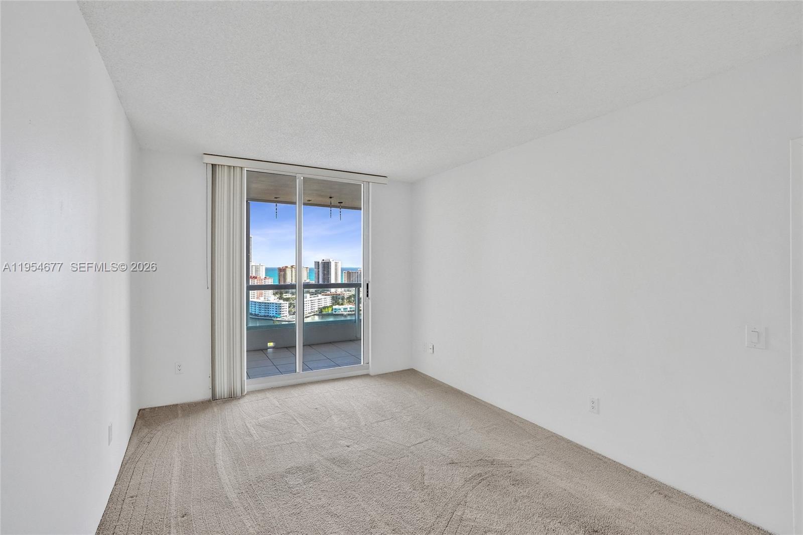 NORTH TOWER AT THE POINT - Residential