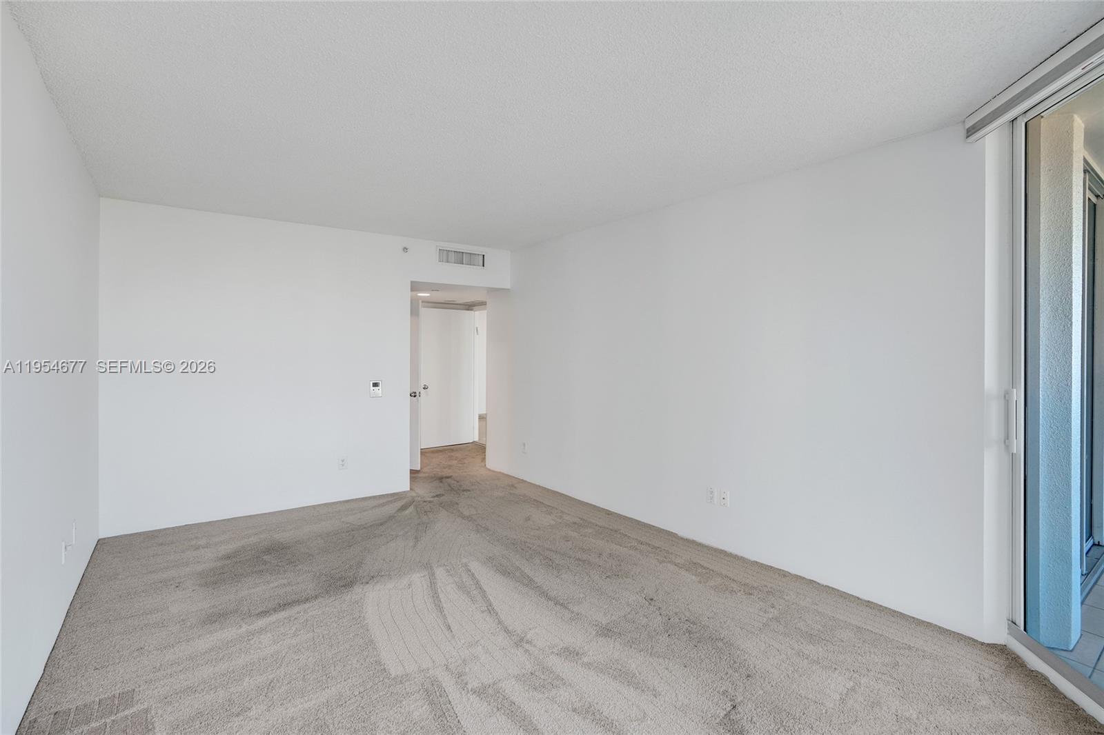 NORTH TOWER AT THE POINT - Residential