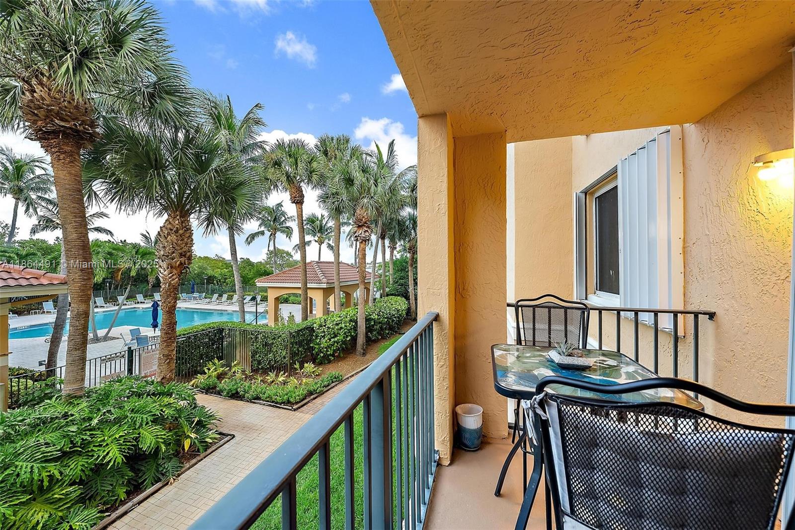 View photos, virtual tours, details... 1200 Scotia Dr 203