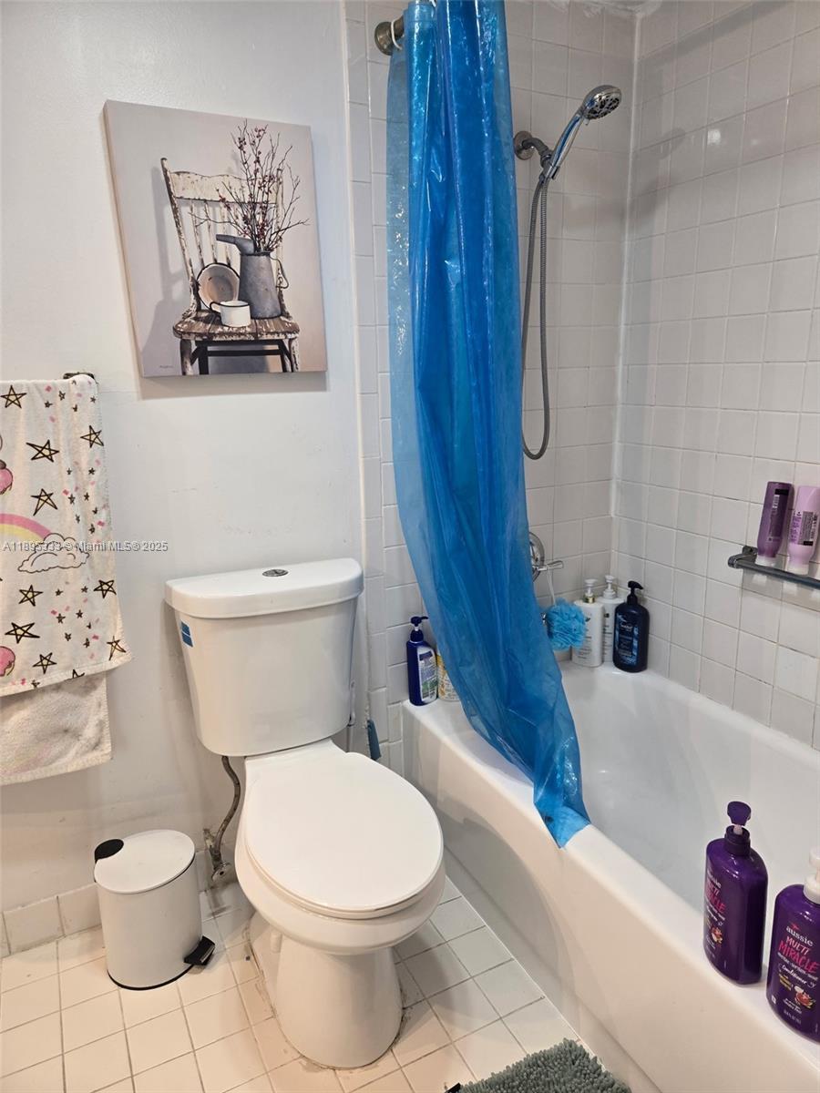 HILLCREST EAST NO 19 COND - Residential Lease