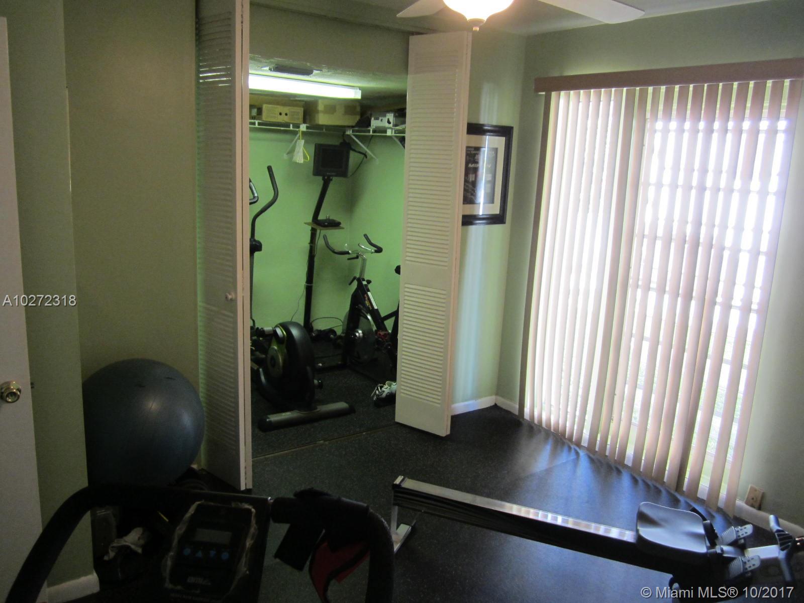 BASS LAKE ESTS-REPLAT OF - Residential