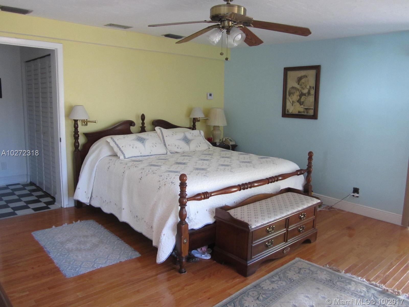 BASS LAKE ESTS-REPLAT OF - Residential