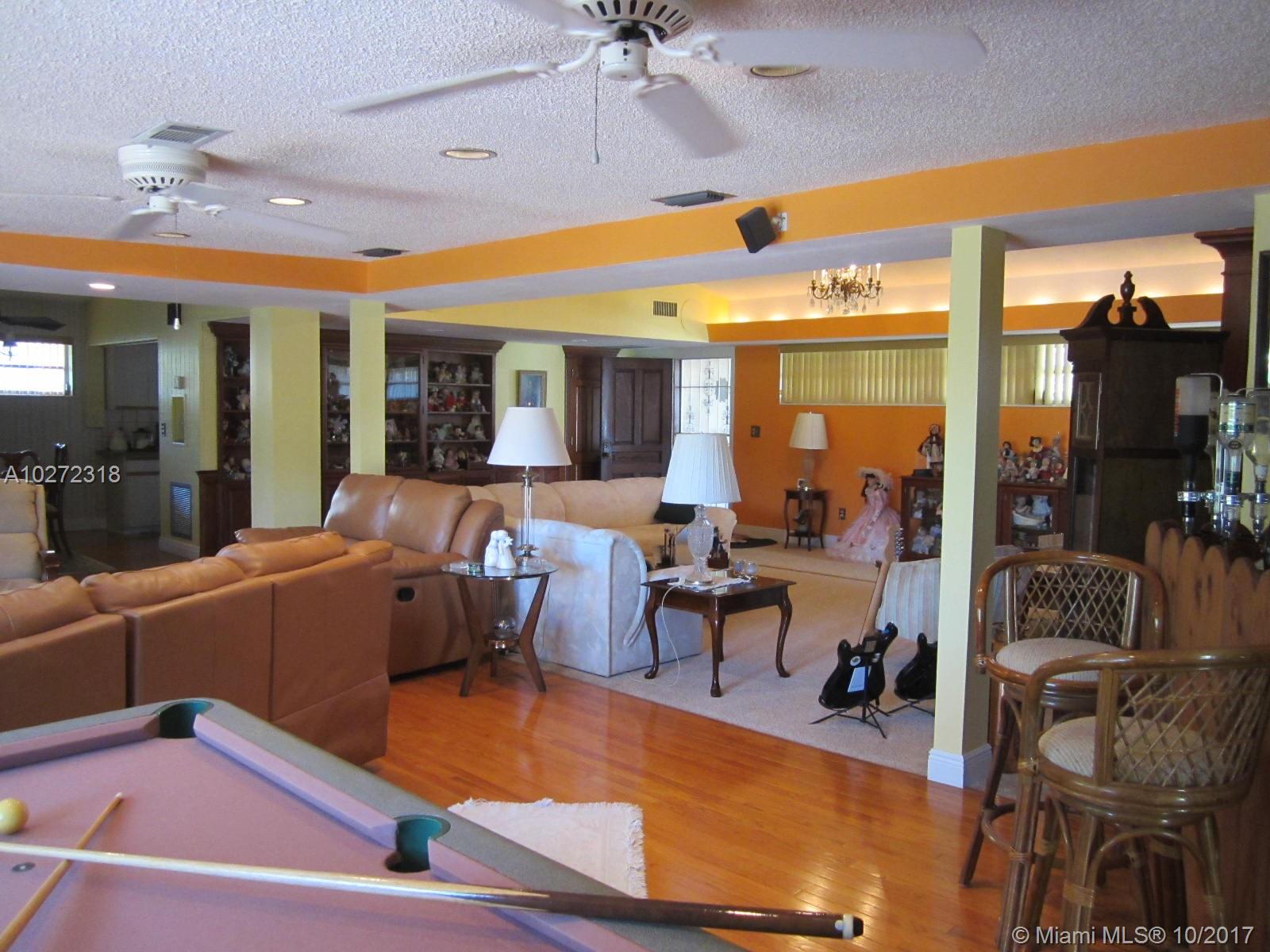 BASS LAKE ESTS-REPLAT OF - Residential