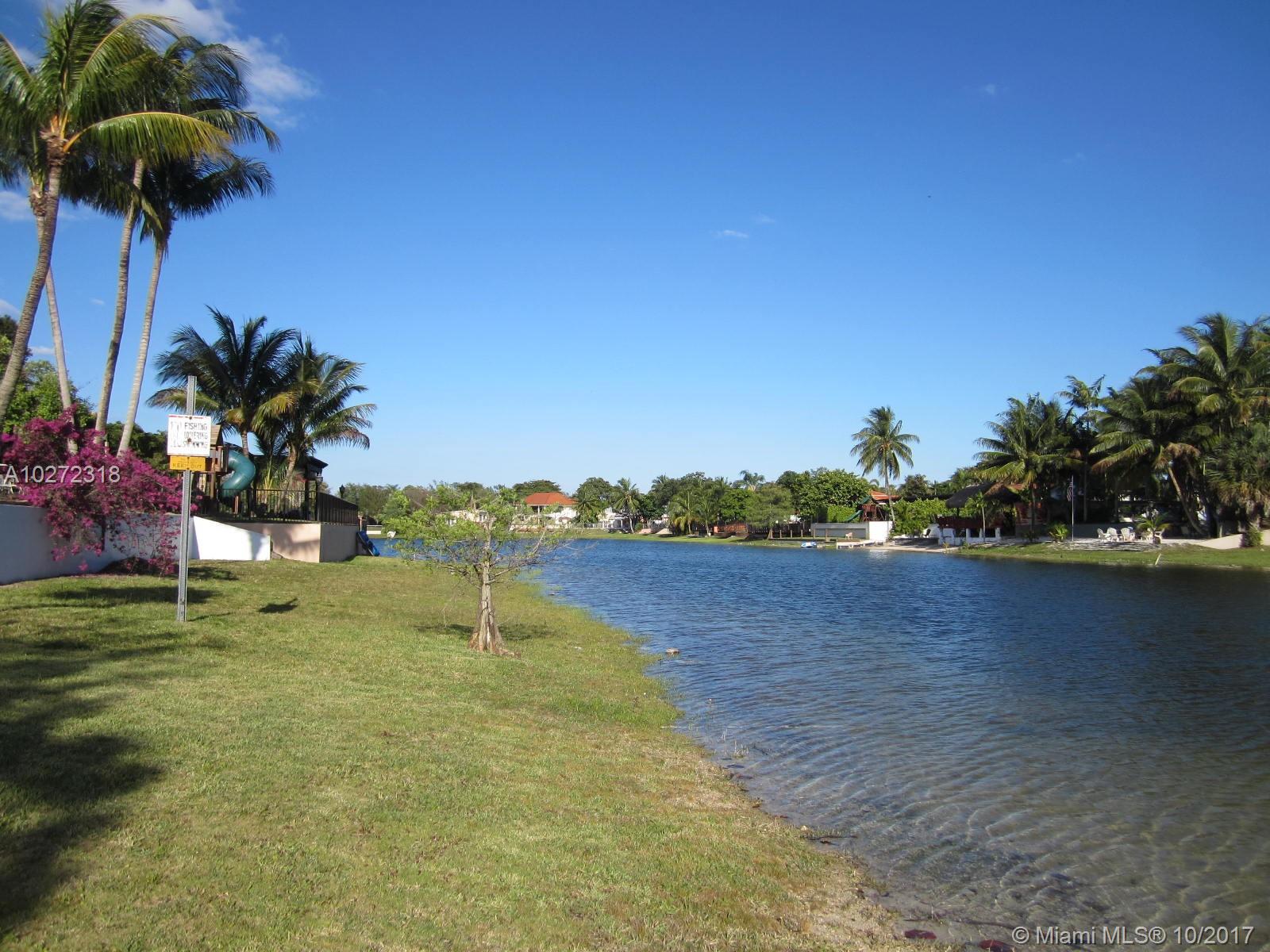 BASS LAKE ESTS-REPLAT OF - Residential