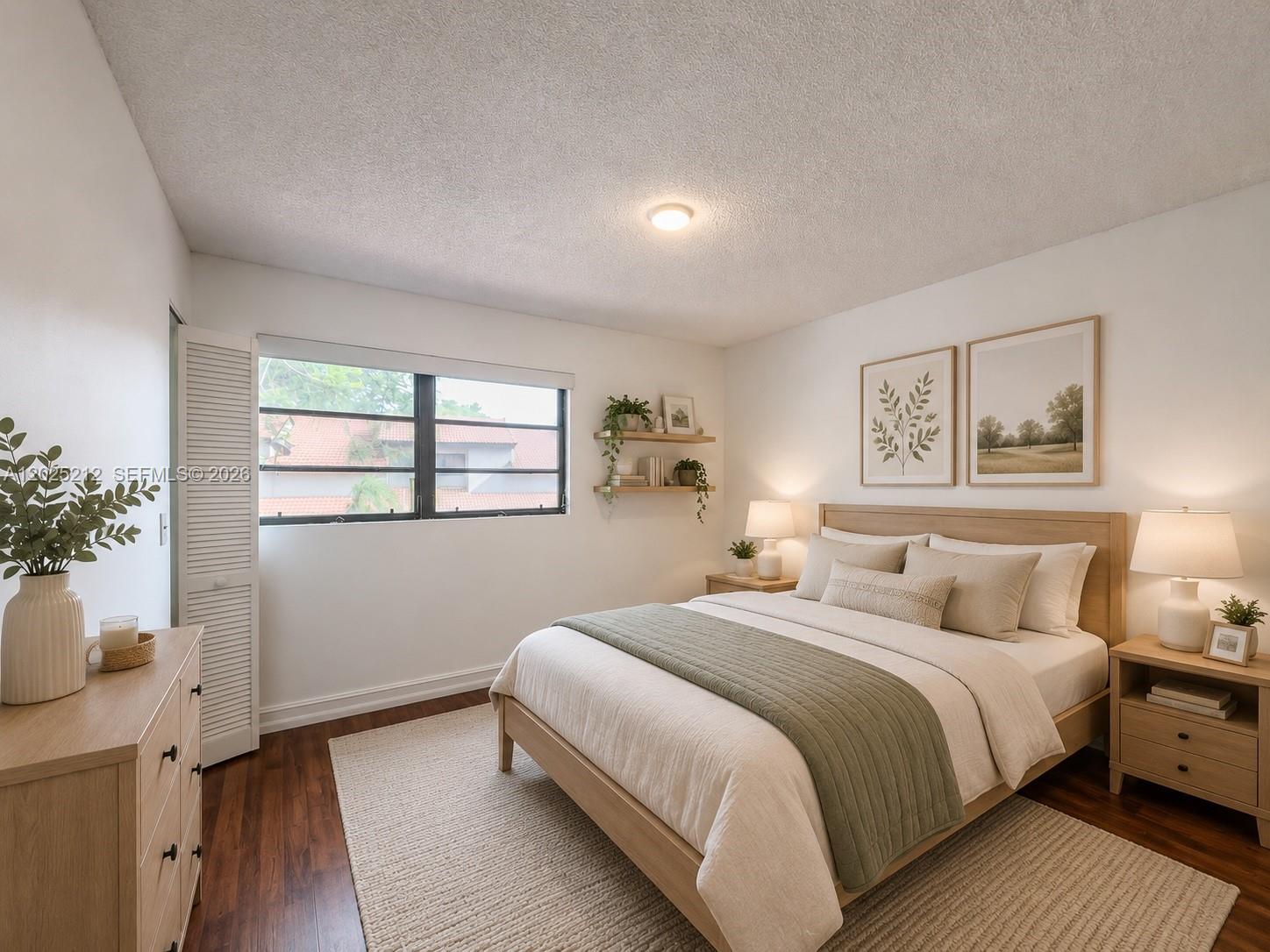 KENLAND COURT - Residential