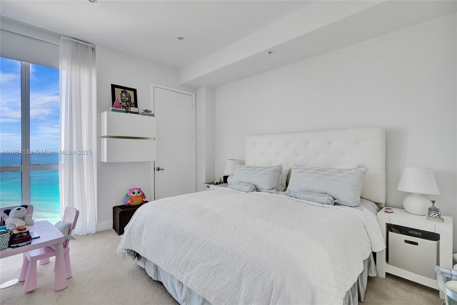 TRUMP ROYALE CONDO - Residential Lease