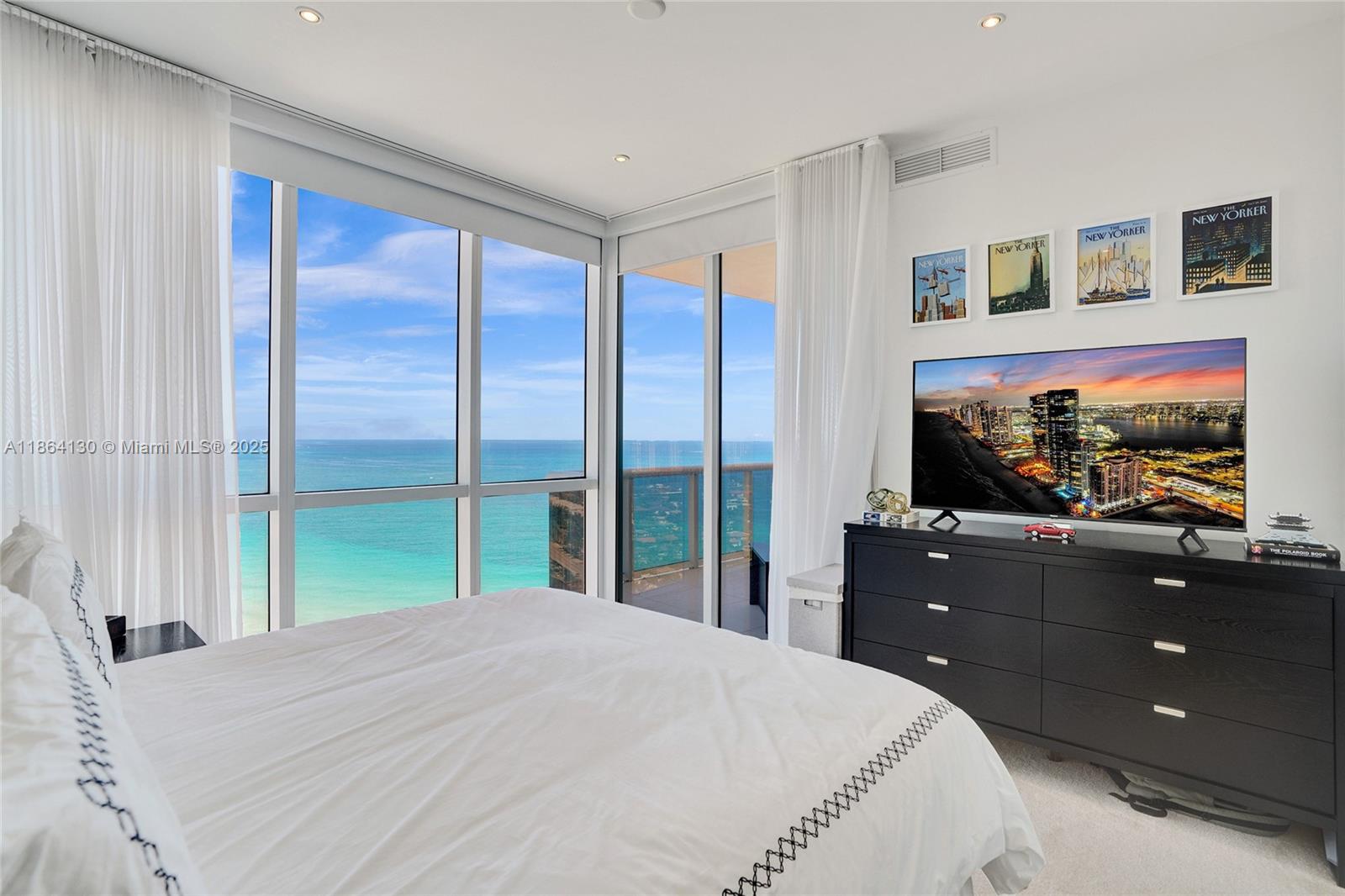 TRUMP ROYALE CONDO - Residential Lease