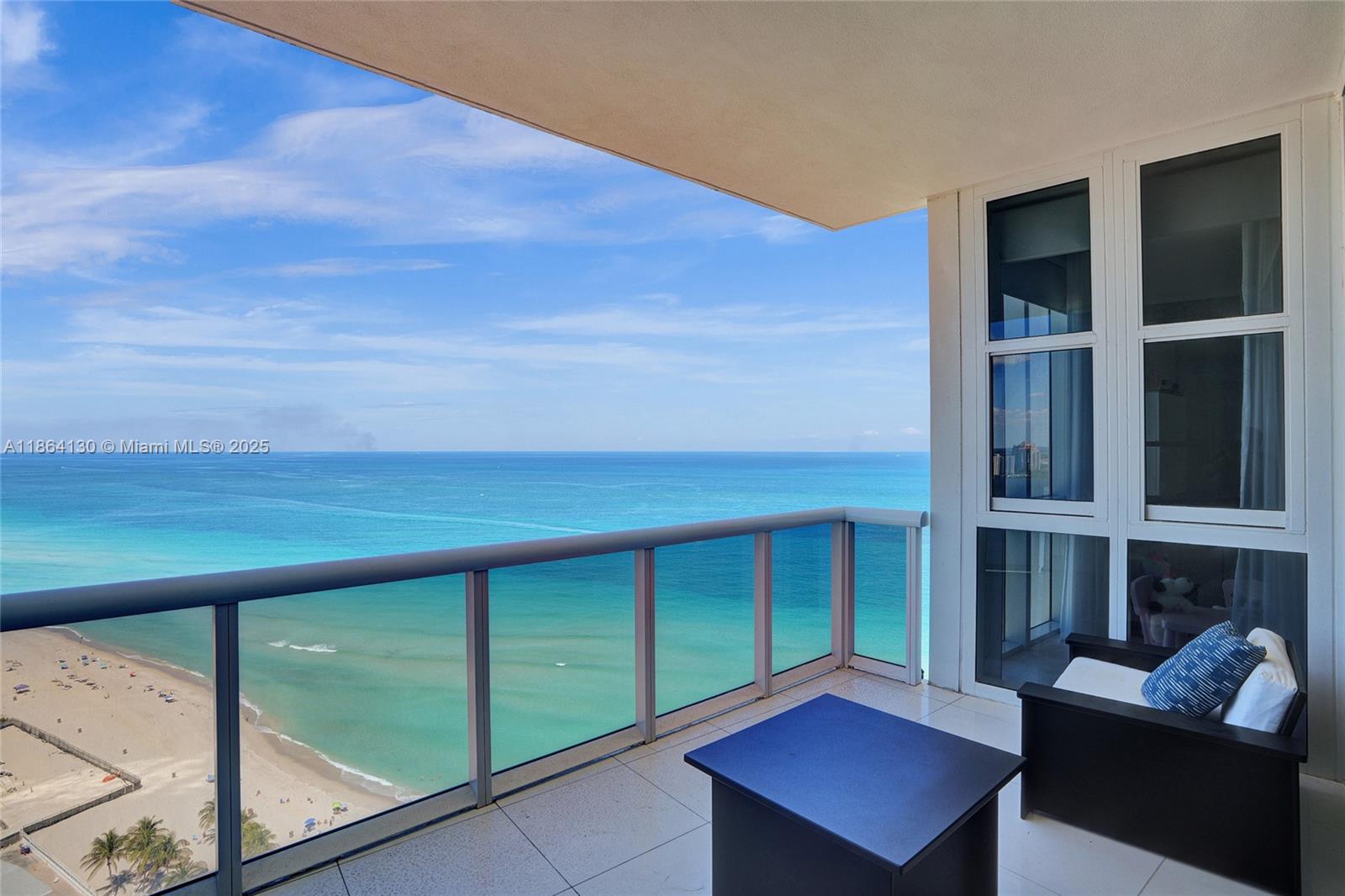 TRUMP ROYALE CONDO - Residential Lease