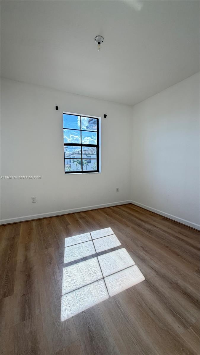 COCO PALM VILLAS - Residential